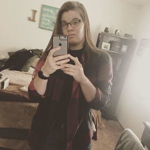 Meet your Posher, Jenn